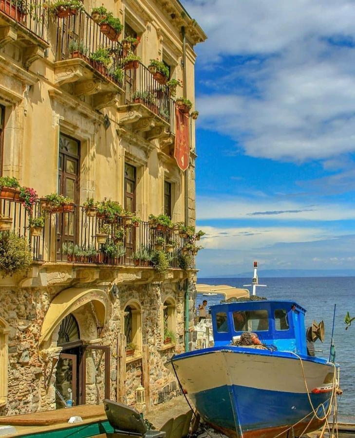 Romeo E Giulietta Couette-café Scilla